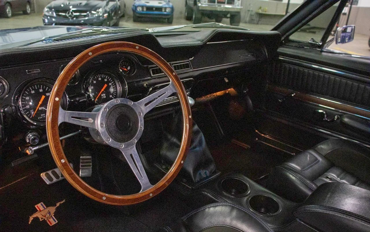1968 Ford Mustang — gallery view 10