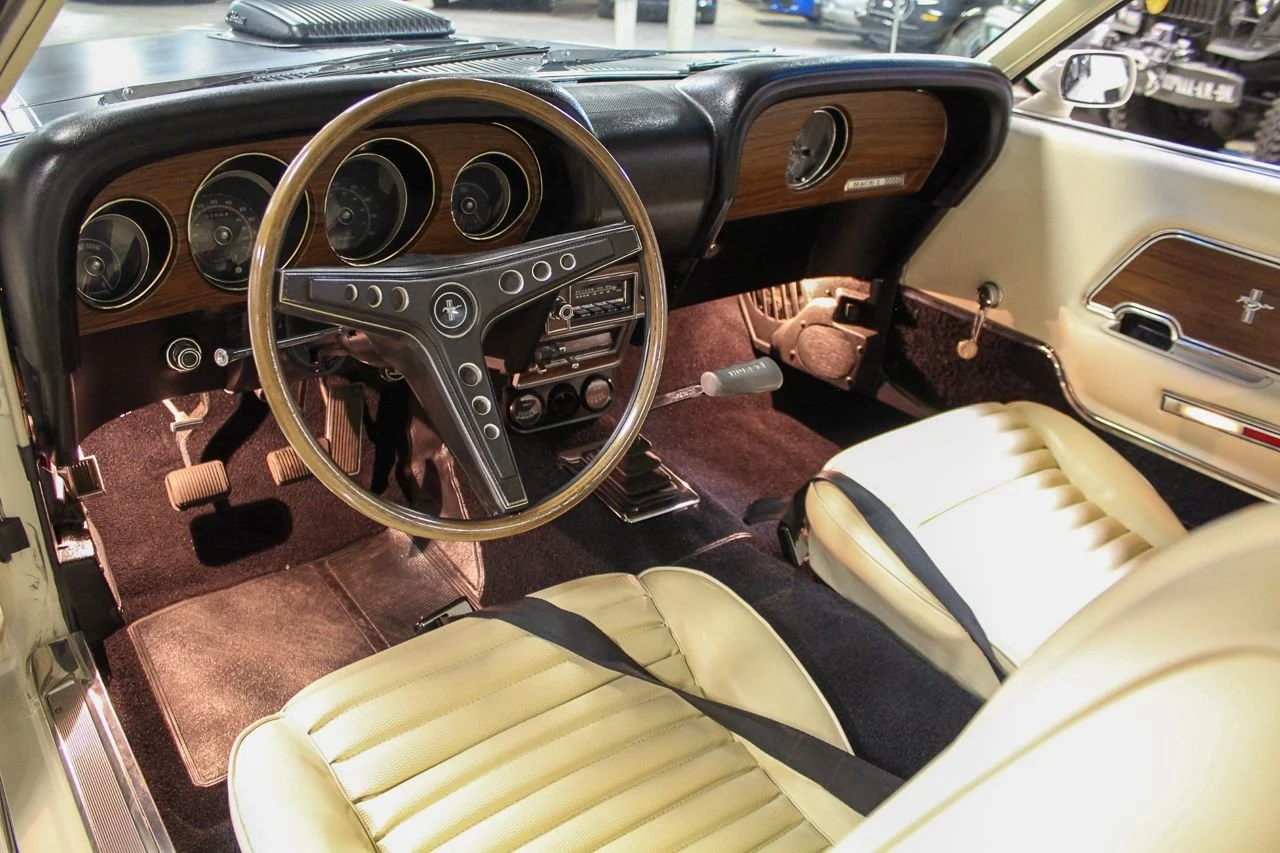 1969 Ford Mustang Mach1 — gallery view 11