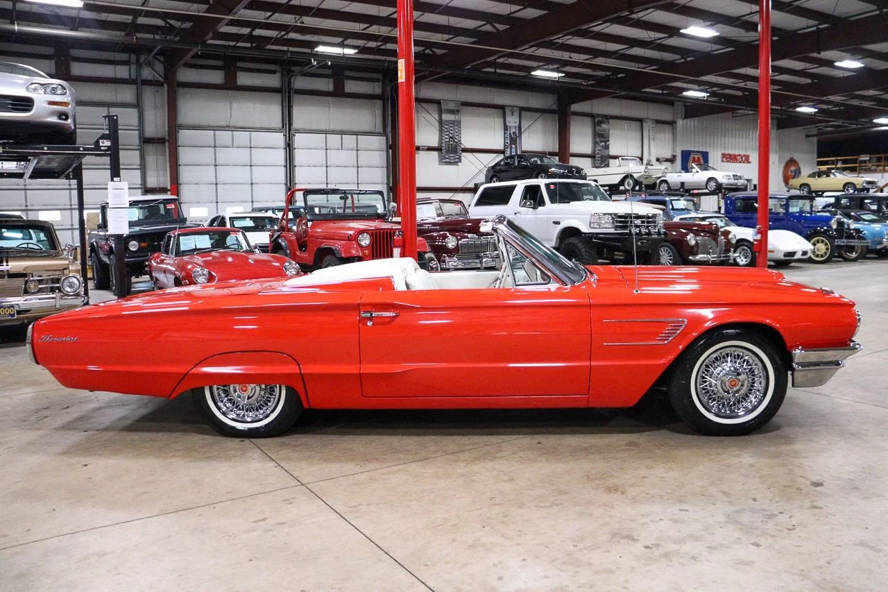 1965 Ford Thunderbird — gallery view 7