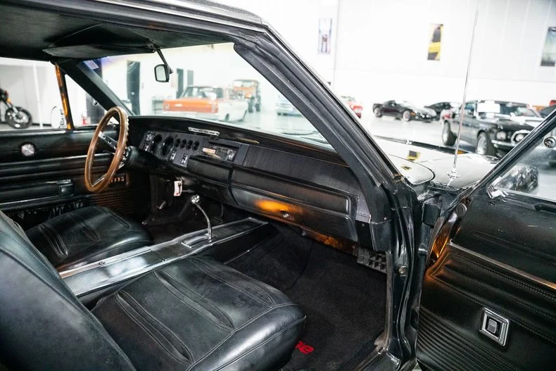 1968 Dodge Charger — gallery view 11