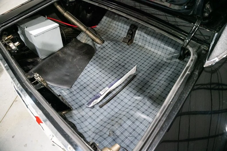 1968 Dodge Charger — gallery view 9